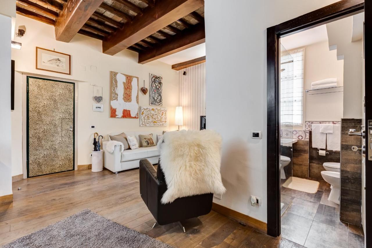 Piazza Di Spagna Fantastic Apartment โรม ภายนอก รูปภาพ