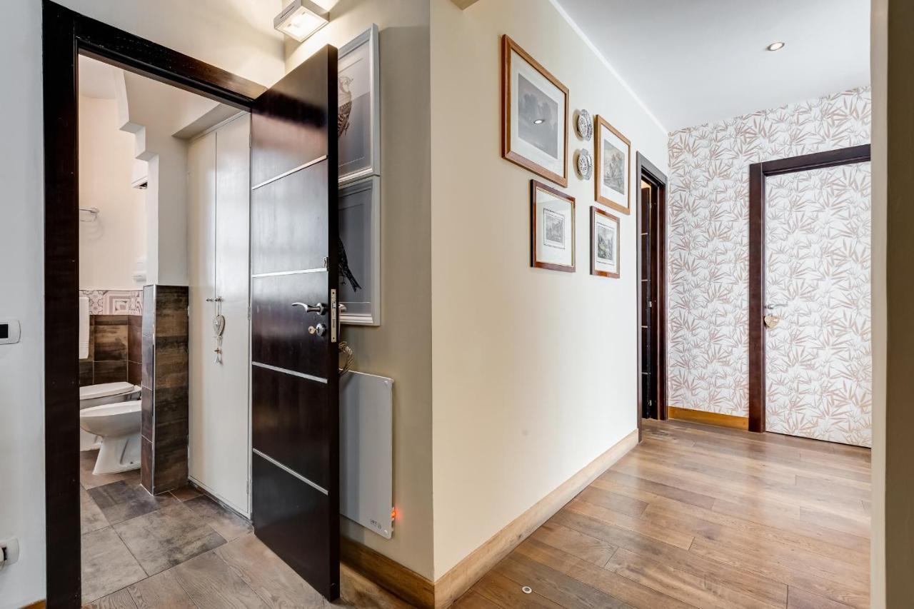 Piazza Di Spagna Fantastic Apartment โรม ภายนอก รูปภาพ