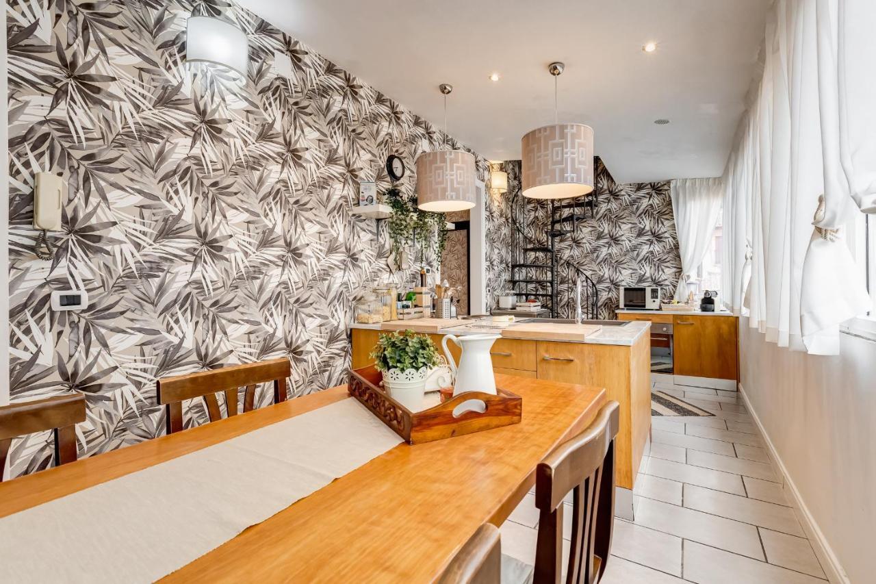 Piazza Di Spagna Fantastic Apartment โรม ภายนอก รูปภาพ