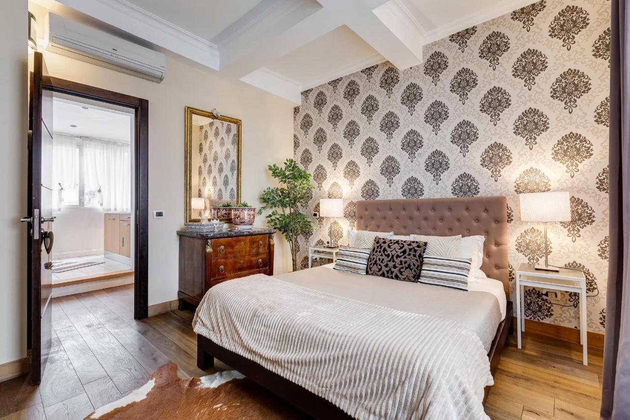 Piazza Di Spagna Fantastic Apartment โรม ภายนอก รูปภาพ